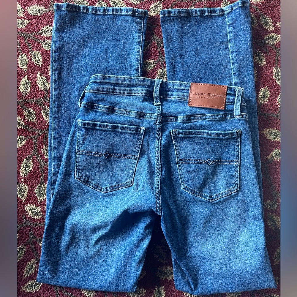 Lucky Brand jeans size 4/27 R excellent condition non smoking home Sweet BootCut